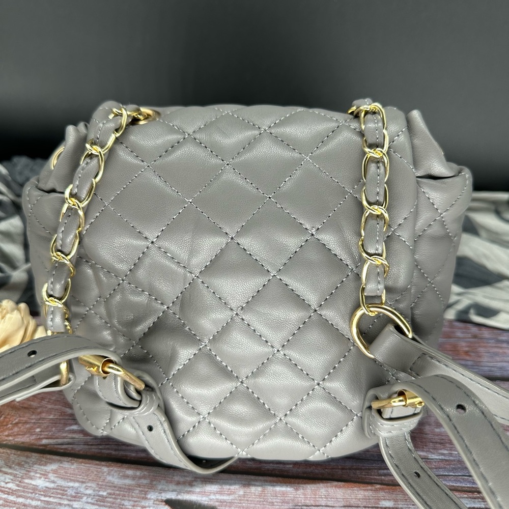 BADGLEY MISCHKA | Quilted Gray Drawstring Mini Backpack NWT - Picture 5 of 7